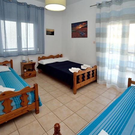 Maria Konstantinidis Apartments Néa Poteídaia Eksteriør bilde